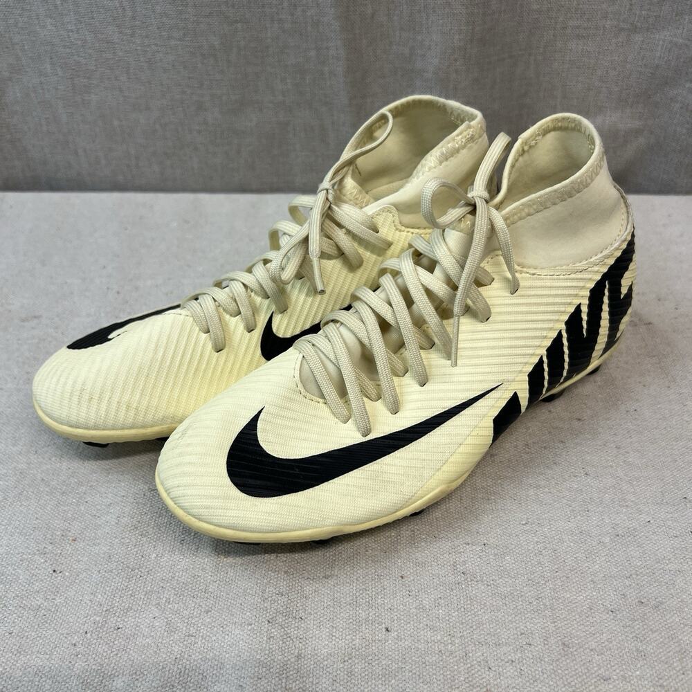 Nike Mercurial Superfly 9 Club Men's Soccer Cleats Lemonade/Black Sz 5.5 38 EU